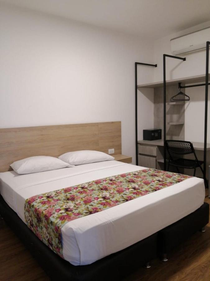 Hotel Poma Rosa Medellin Ngoại thất bức ảnh