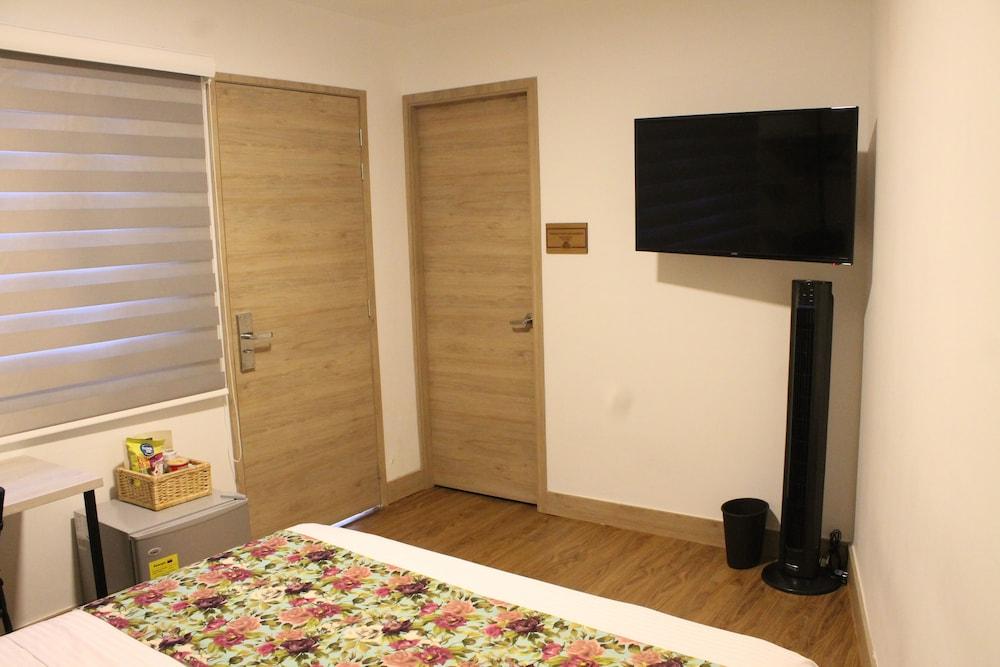 Hotel Poma Rosa Medellin Ngoại thất bức ảnh